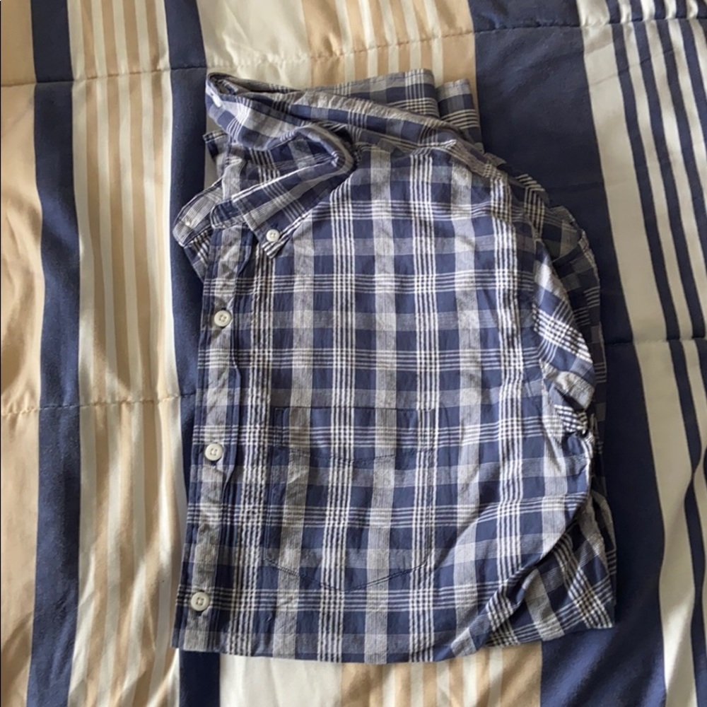 Longesleeve Button Down